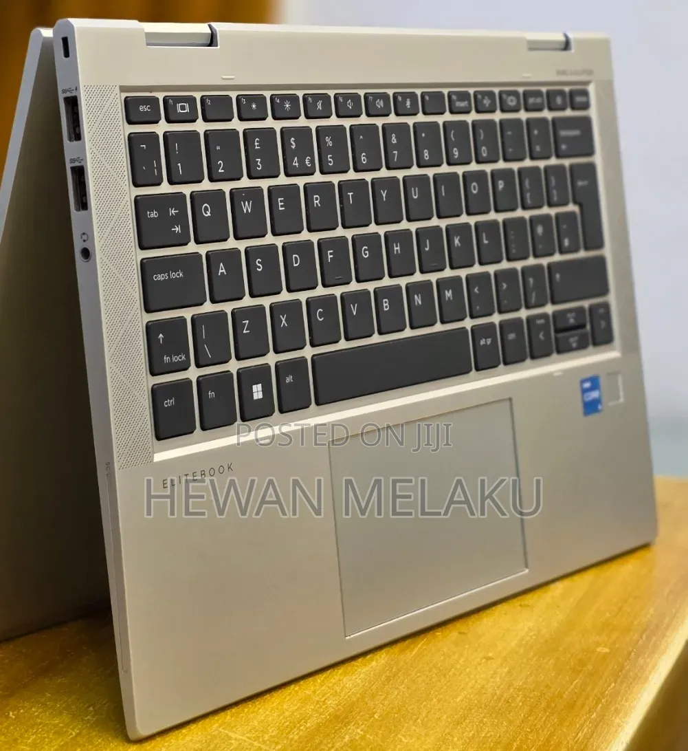 New Laptop HP EliteBook 830 G8 16GB Intel Core i5 SSD 512GB