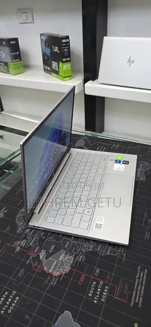 New Laptop HP Pavilion 14 16GB Intel Core i7 SSD 512GB