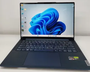New Laptop Lenovo 16GB AMD Ryzen 7 SSD 512GB