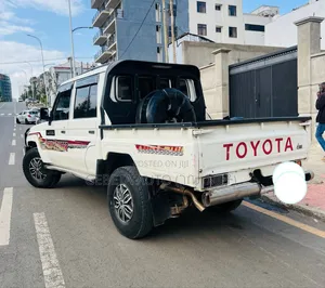 Toyota Land Cruiser 2020
