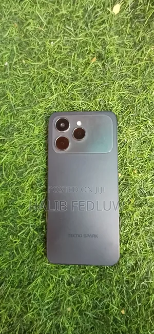 Tecno Spark 40 128 GB Black