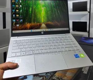 New Laptop HP Pavilion 14 16GB Intel Core i5 SSD 512GB