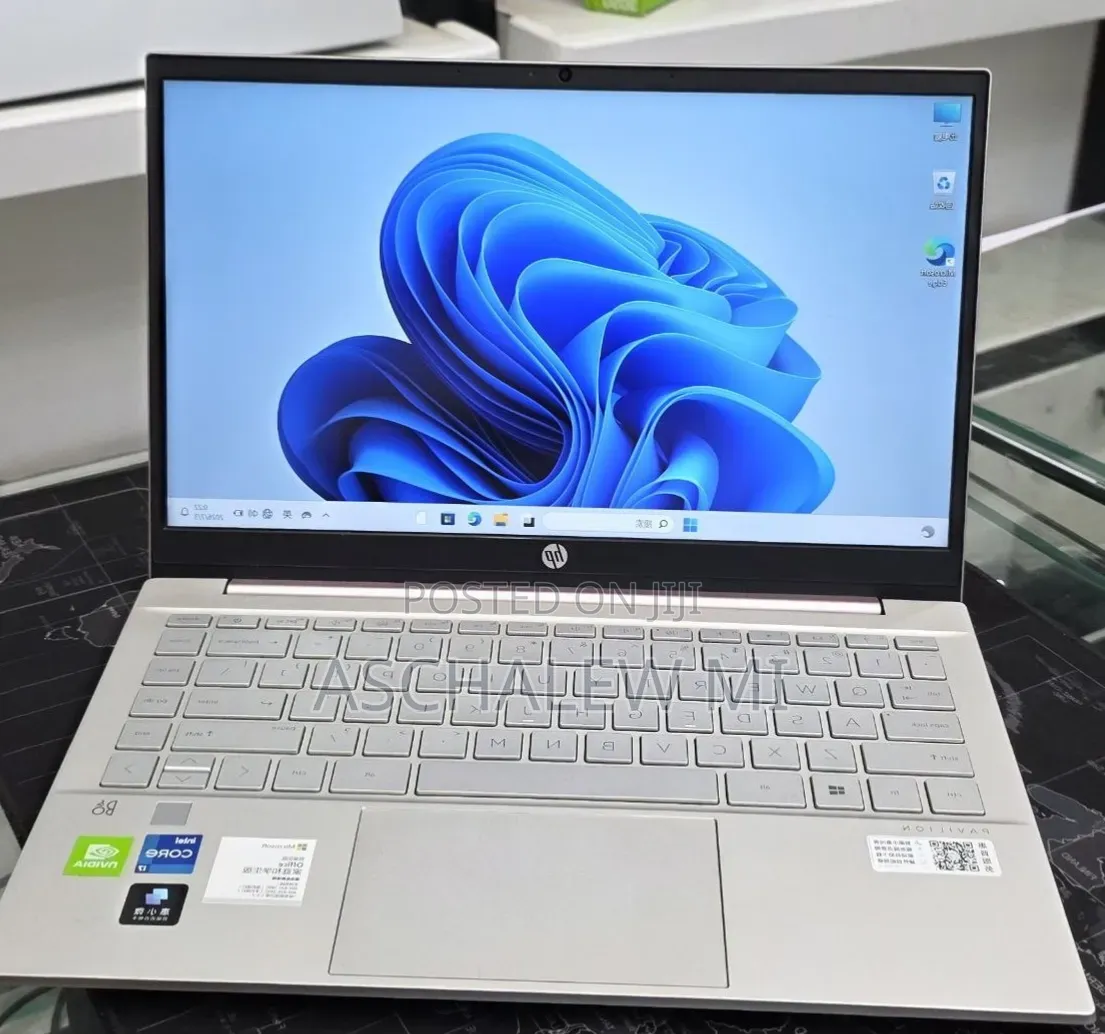 New Laptop HP Pavilion 14 16GB Intel Core i7 SSD 512GB