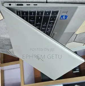 New Laptop HP EliteBook 840 G8 16GB Intel Core i5 SSD 512GB