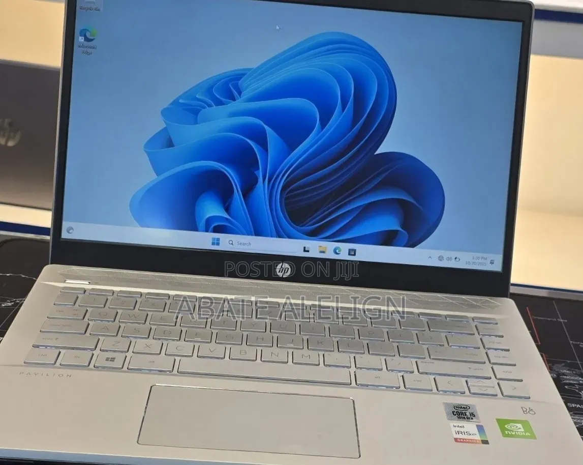 New Laptop HP Pavilion 14 16GB Intel Core i5 SSD 512GB