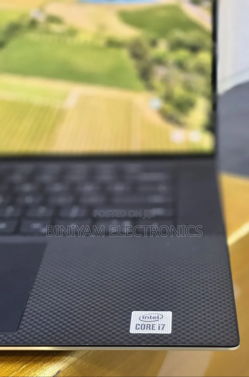 New Laptop Dell XPS 15 16GB Intel Core i7 SSD 512GB