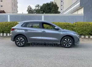 E2 Rent 3000