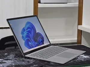 New Laptop Microsoft Surface Laptop 4 16GB Intel Core i5 SSD 512GB