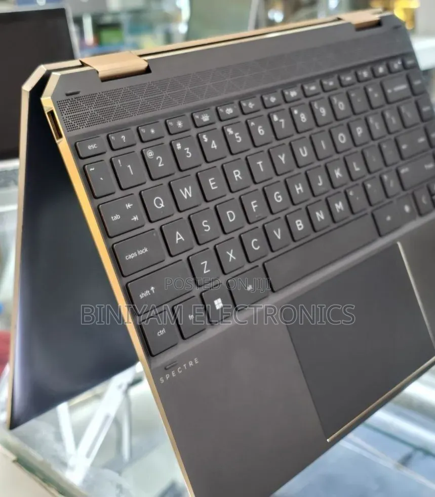 New Laptop HP Spectre 14 16GB Intel Core i7 SSD 512GB