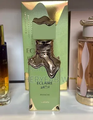 Lattafa Eclair Pistache