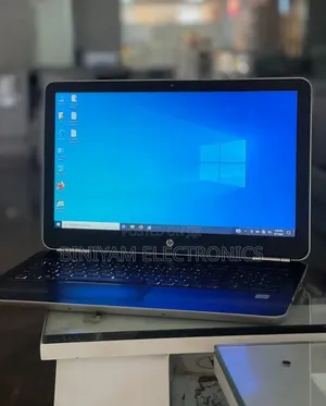 New Laptop HP Pavilion 15 8GB Intel Core i5 HDD 1T