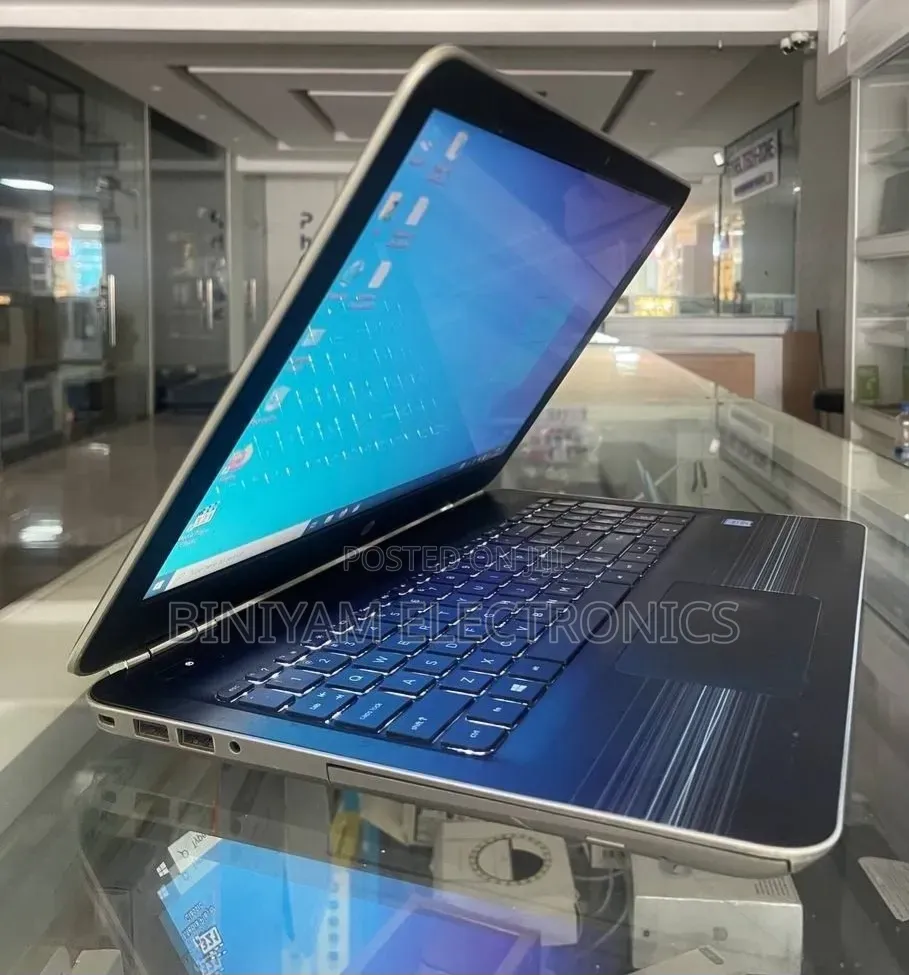 New Laptop HP Pavilion 15 8GB Intel Core i5 HDD 1T