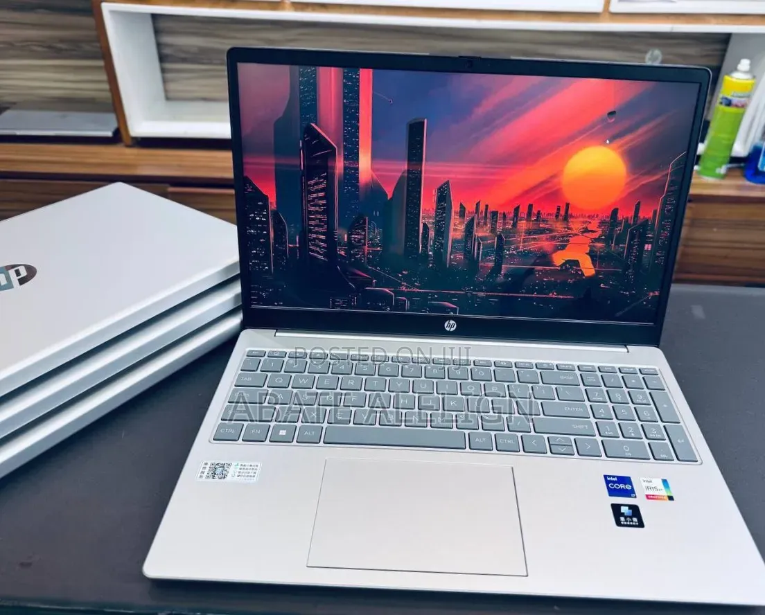 New Laptop HP Stream Notebook 16GB Intel Core i7 SSD 512GB