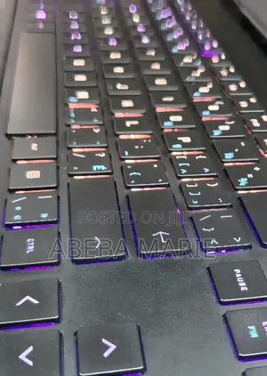 New Laptop HP Omen 16 16GB Intel Core i7 SSD 1T