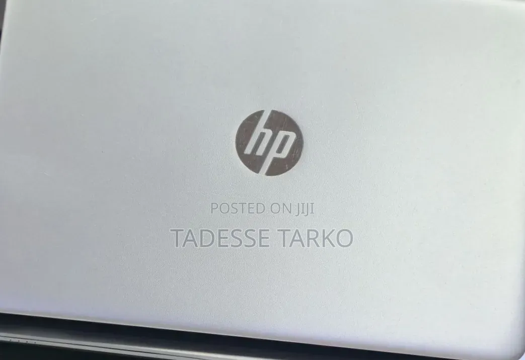 New Laptop HP EliteBook 830 G8 16GB Intel Core i5 SSD 512GB