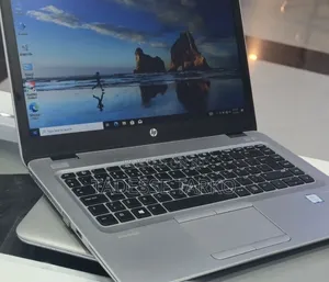 New Laptop HP EliteBook 830 G8 16GB Intel Core i5 SSD 512GB