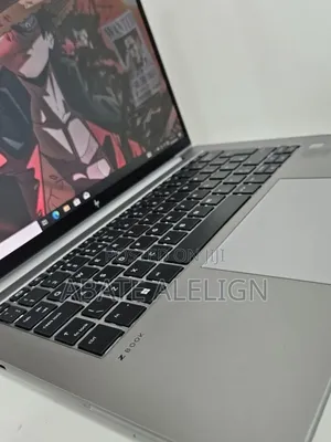 New Laptop HP ZBook Firefly 14 G10 16GB Intel Core i7 SSD 512GB