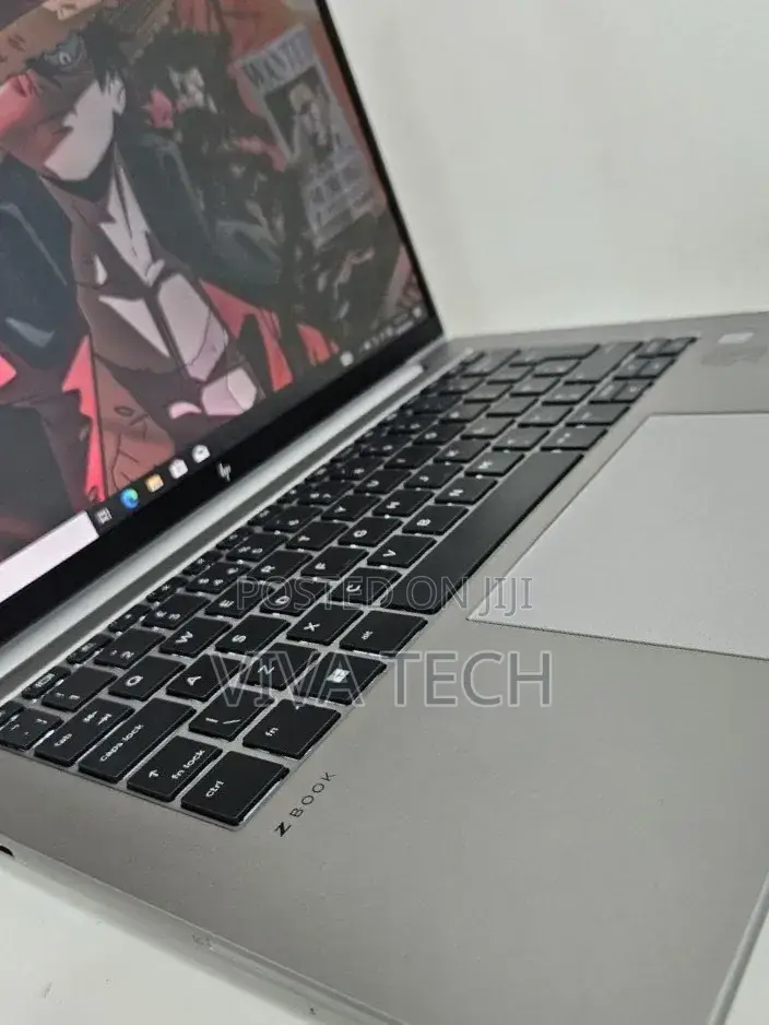 New Laptop HP ZBook Firefly 14 G10 16GB Intel Core i7 SSD 512GB