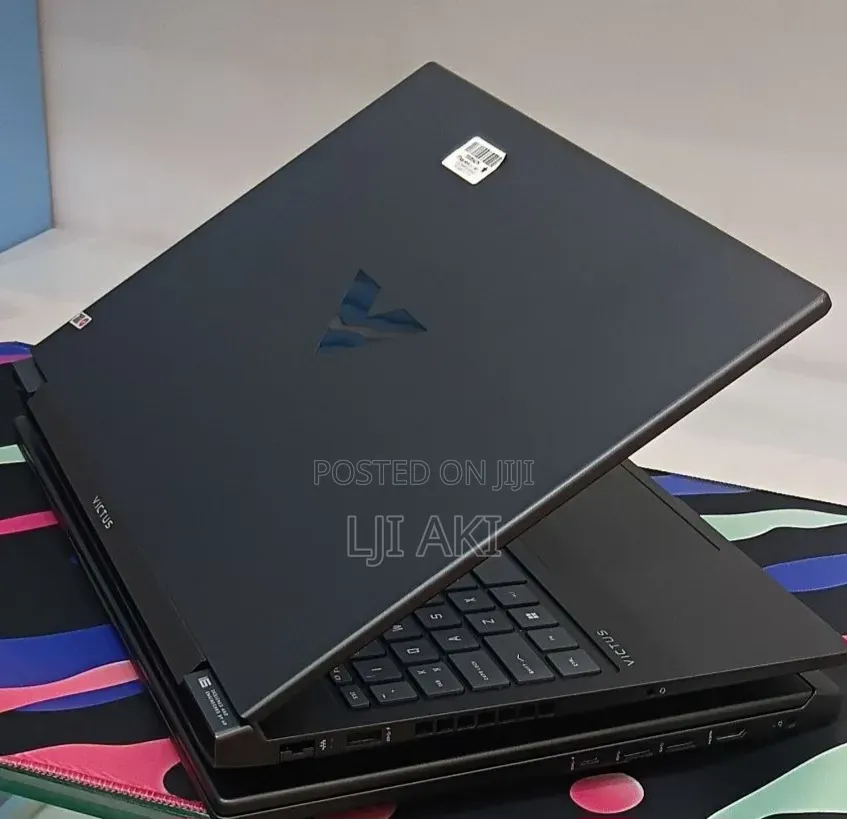New Laptop HP Envy 16 Gaming 16-h1023dx 16GB Intel Core i7 SSD 1T