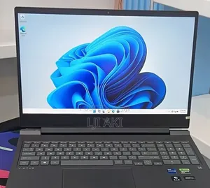New Laptop HP Envy 16 Gaming 16-h1023dx 16GB Intel Core i7 SSD 1T
