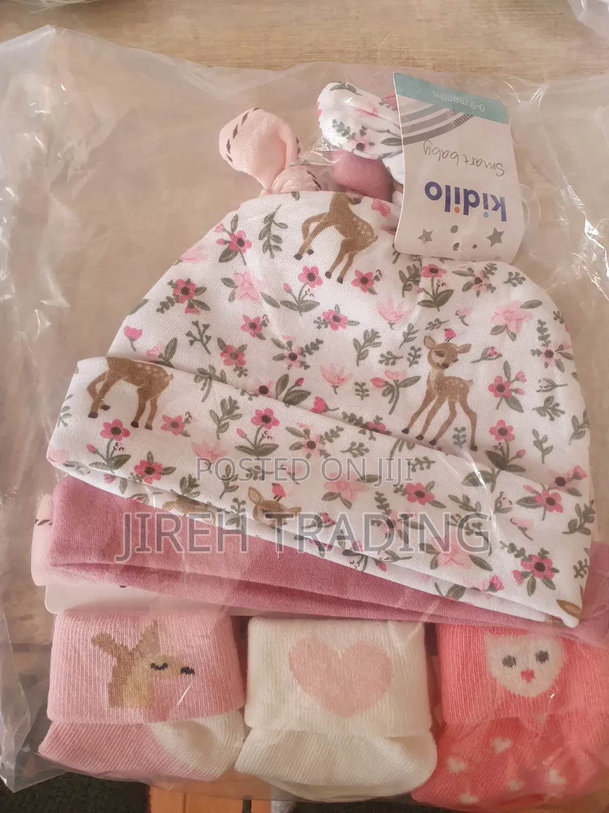 Kidilo Smart Baby Hat Sock Set 0-9months የሕፃናት ቆብ እና ካልሲ ስብስብ ከ0–9ወር