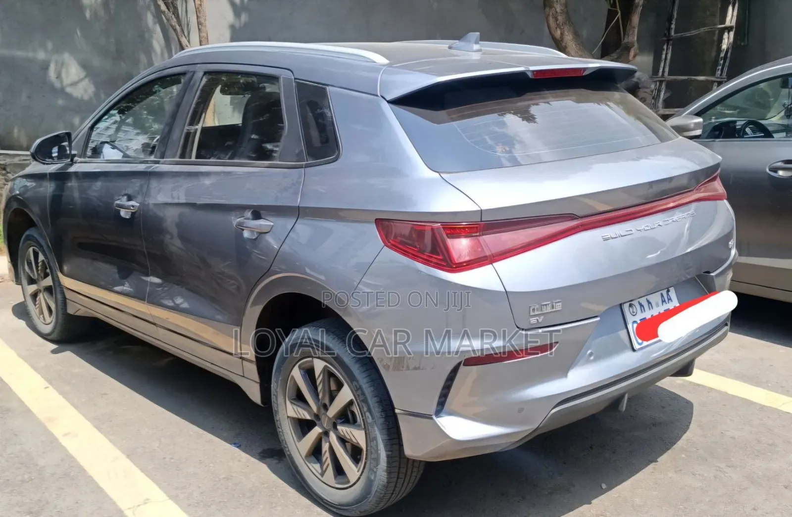 BYD E2 43 kWh 94 hp FWD 2025 Gray