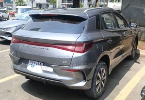 BYD E2 43 kWh 94 hp FWD 2025 Gray