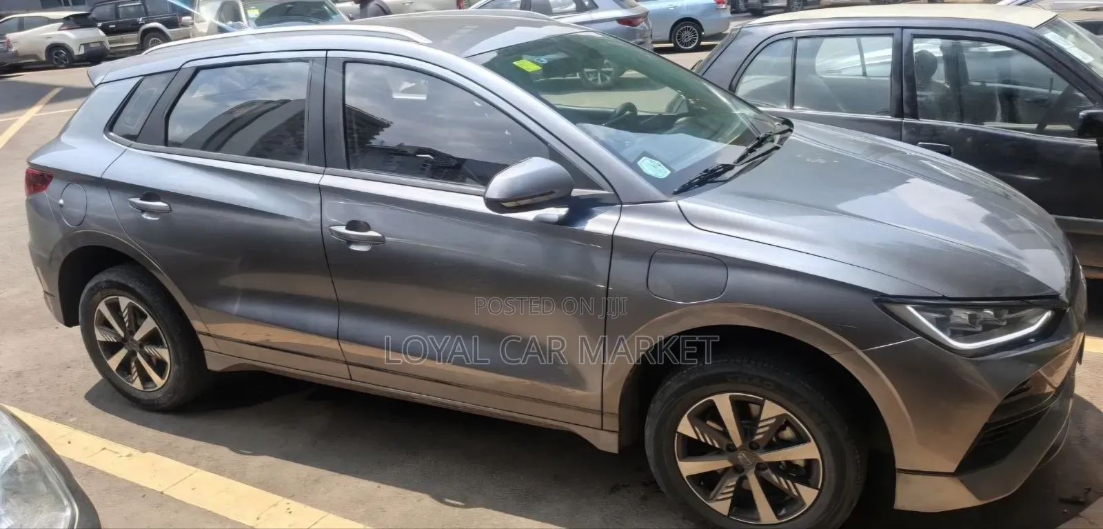 BYD E2 43 kWh 94 hp FWD 2025 Gray