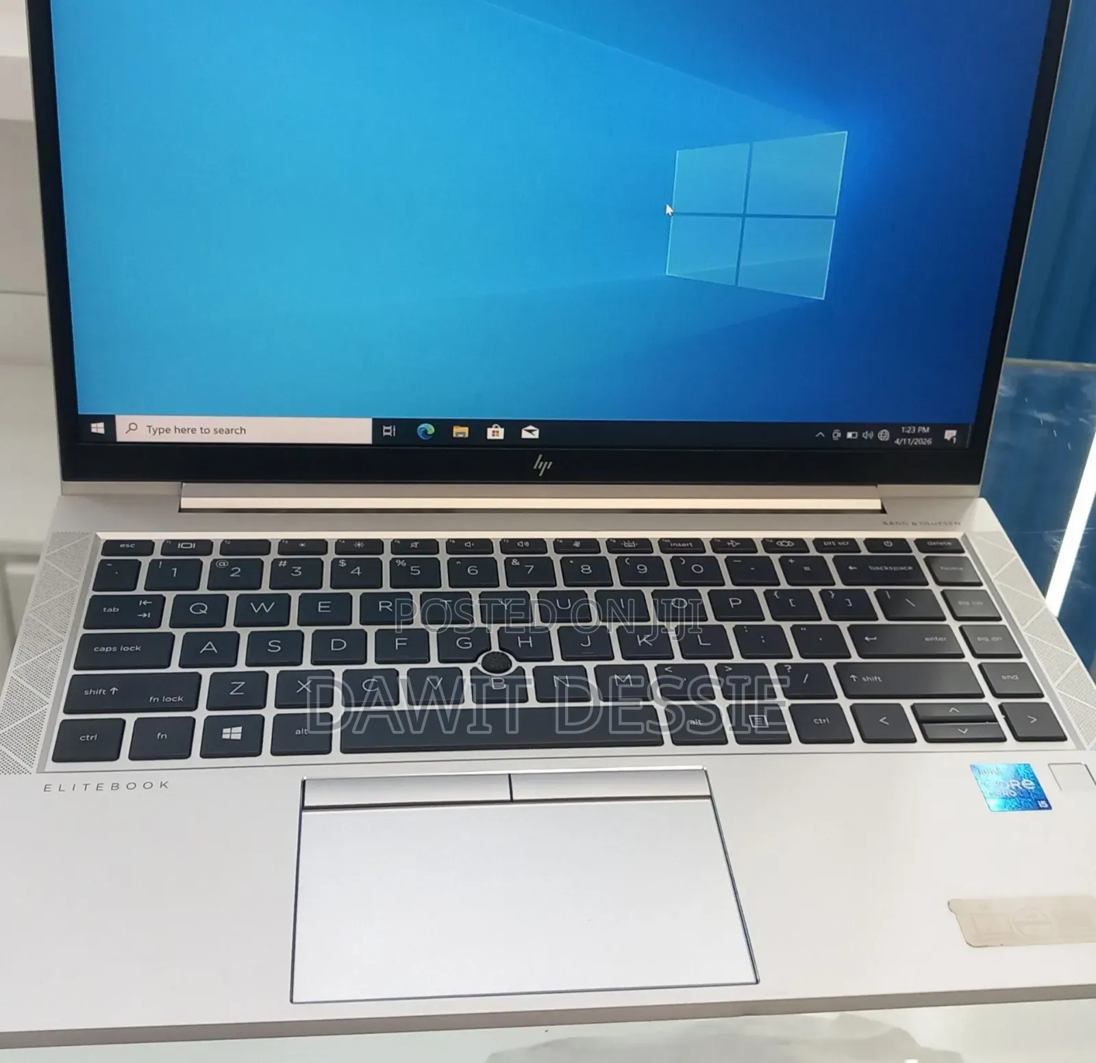 New Laptop HP EliteBook 840 G8 16GB Intel Core i5 SSD 512GB