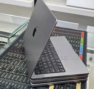 New Laptop Apple MacBook Pro 2021 M1 32GB Apple M1 SSD 512GB