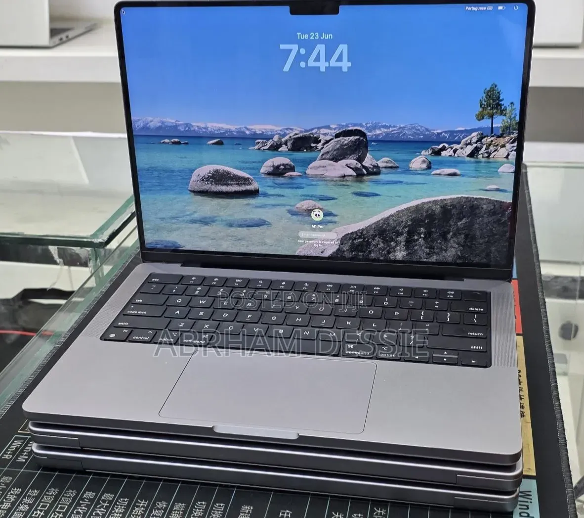 New Laptop Apple MacBook Pro 2021 M1 32GB Apple M1 SSD 512GB