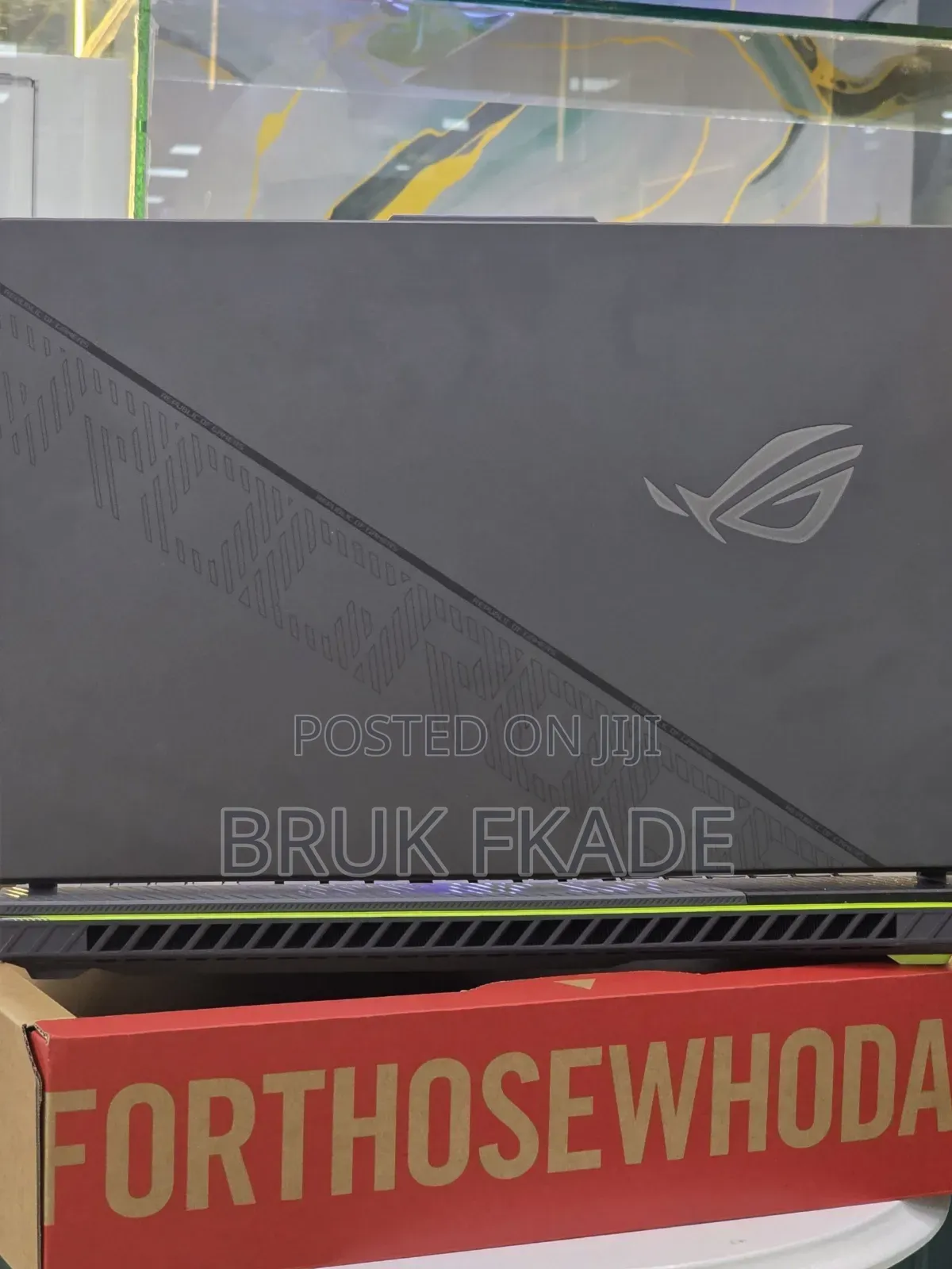 New Laptop Asus ROG Strix G18 16GB Intel Core i9 SSD 1T