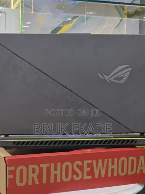 New Laptop Asus ROG Strix G18 16GB Intel Core i9 SSD 1T