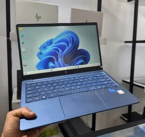 New Laptop HP Stream Notebook 16GB Intel Core i5 SSD 1T