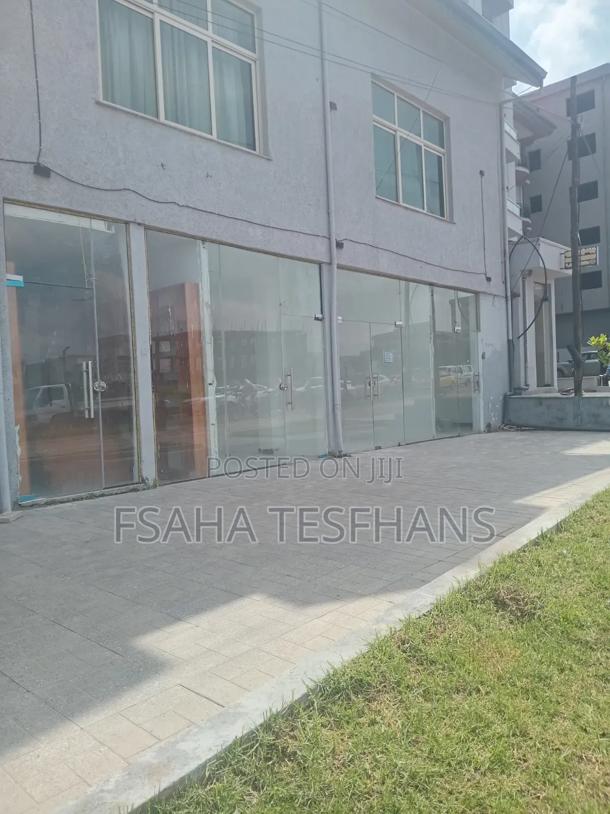 Ccommercial Shop
