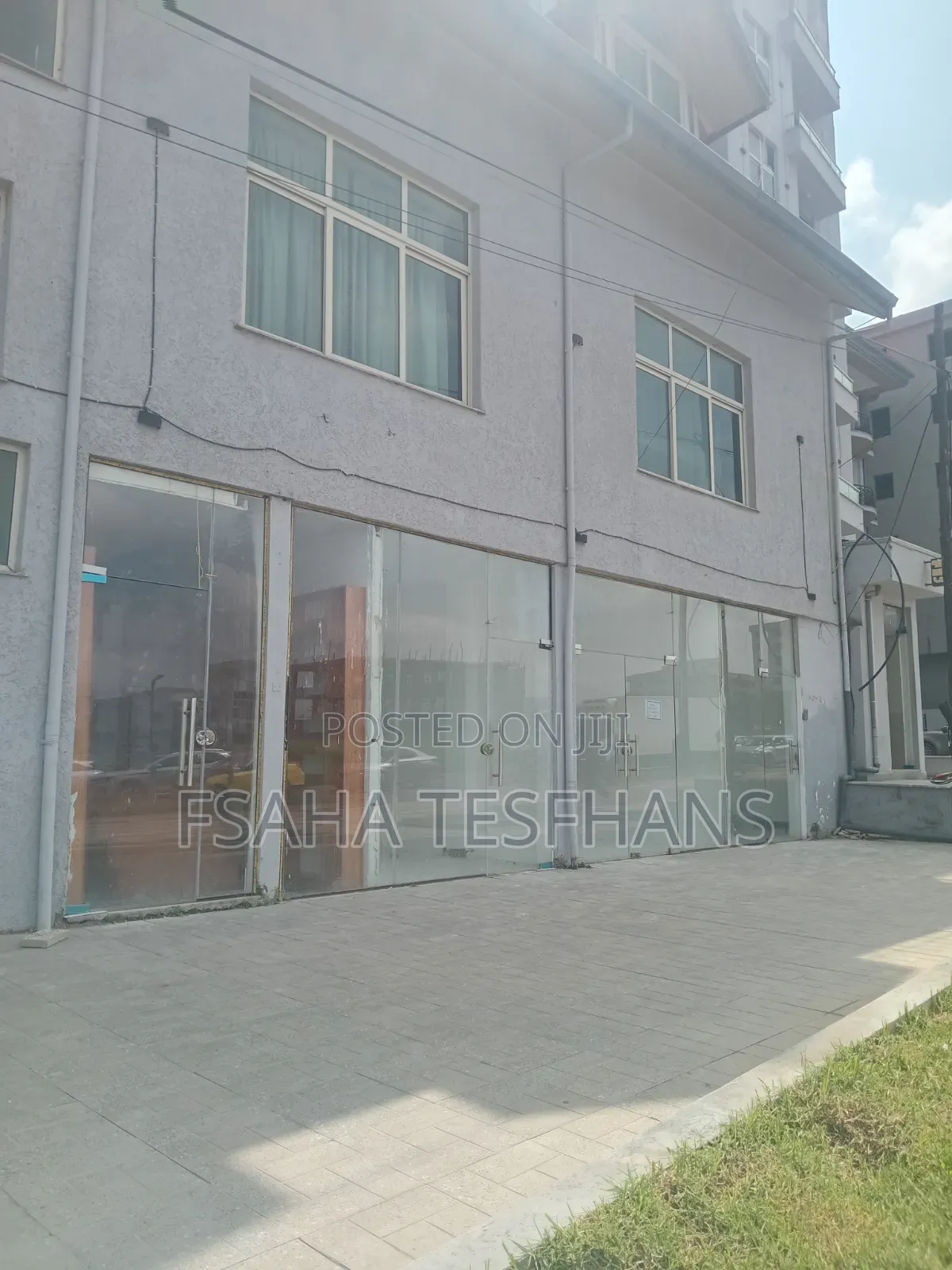 Ccommercial Shop