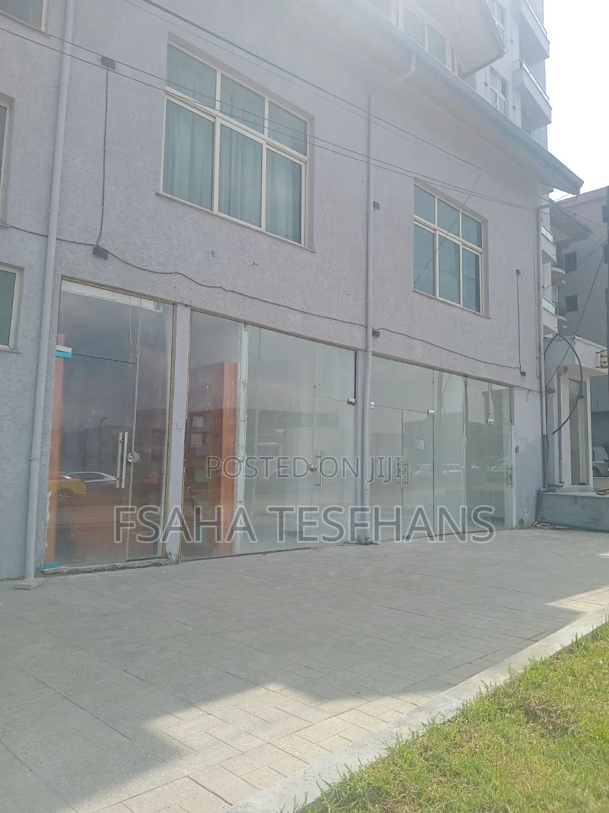 Ccommercial Shop