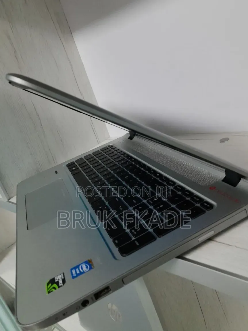 New Laptop HP Envy 4 8GB Intel Core i7 SSD 512GB