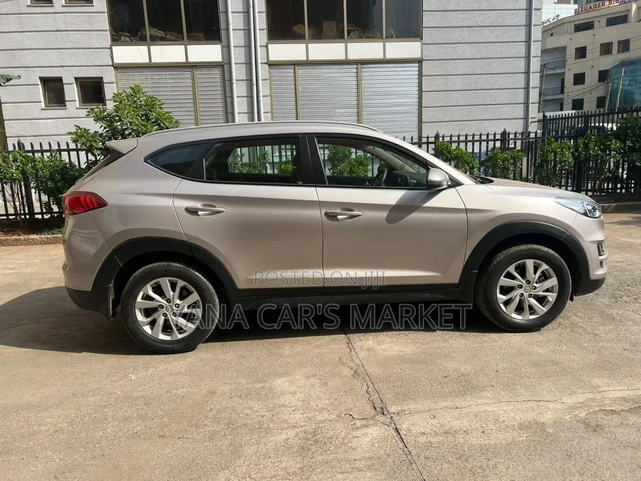 Hyundai Tucson 2018 Gold