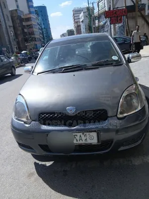 Toyota Vitz 2003 Black