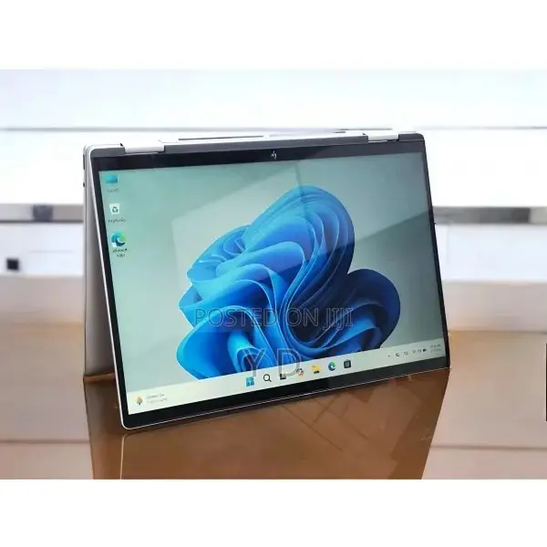 New Laptop HP Envy x360 8GB Intel Core 5 SSD 512GB