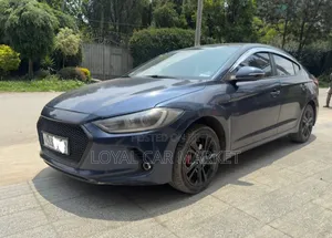 Hyundai Avante 2017 Blue