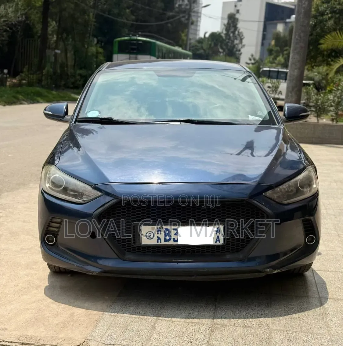 Hyundai Avante 2017 Blue