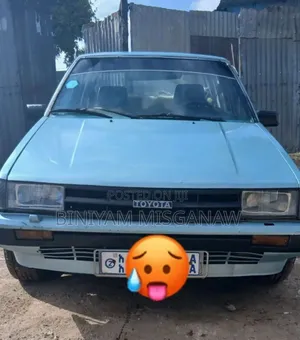 Toyota Corolla 1987 Blue