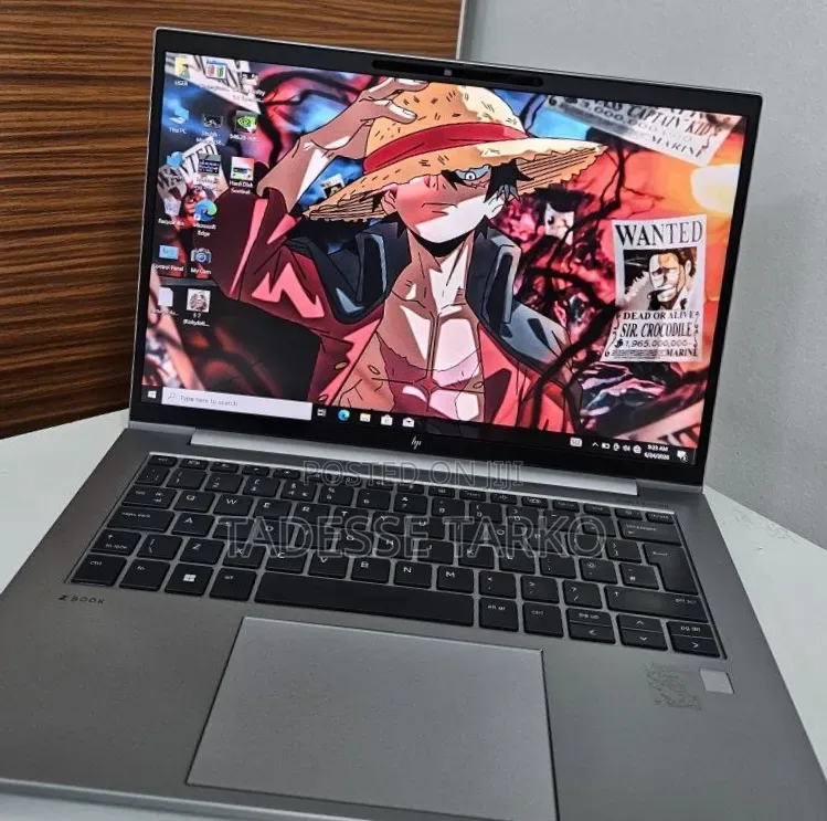 New Laptop HP ZBook Firefly 14 G10 16GB Intel Core i7 SSD 512GB