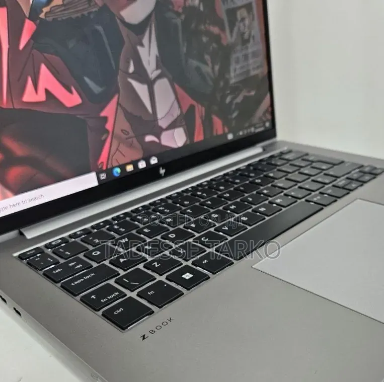 New Laptop HP ZBook Firefly 14 G10 16GB Intel Core i7 SSD 512GB