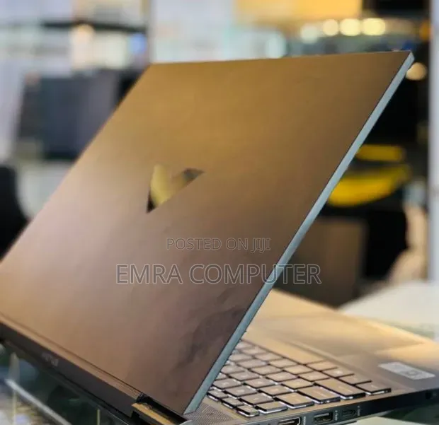 New Laptop HP Victus 16 16GB Intel Core i7 SSD 512GB