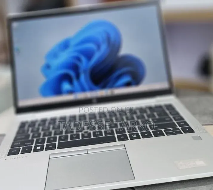 New Laptop HP EliteBook 840 G7 16GB Intel Core i7 SSD 512GB