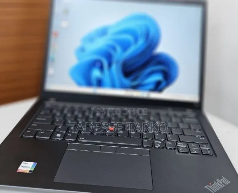 New Laptop Lenovo ThinkPad T14s Gen 2 16GB Intel Core i7 SSD 512GB