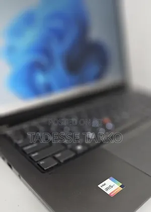 New Laptop Lenovo ThinkPad T14s Gen 2 16GB Intel Core i7 SSD 512GB